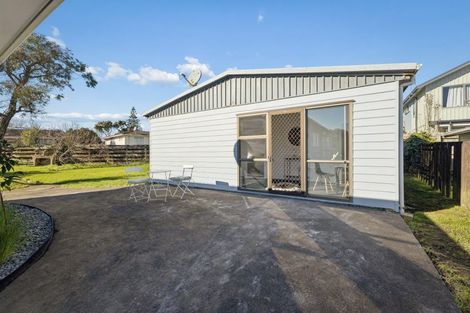 Photo of property in 7 Pushon Place, Clendon Park, Auckland, 2103