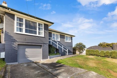Photo of property in 4 Pollard Street, Wainuiomata, Lower Hutt, 5014