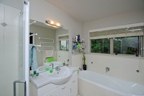 Photo of property in 52 Honeysuckle Lane, Ohauiti, Tauranga, 3112