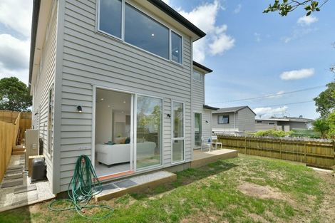 Photo of property in 702a East Coast Road, Pinehill, Auckland, 0632