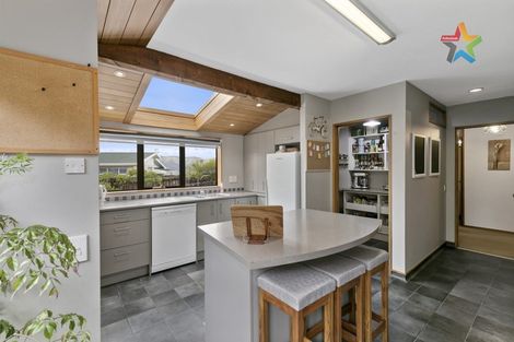 Photo of property in 8 Taieri Crescent, Kelson, Lower Hutt, 5010