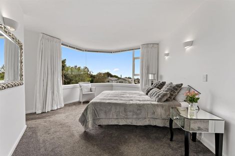 Photo of property in 1/90 Kitchener Road, Milford, Auckland, 0620