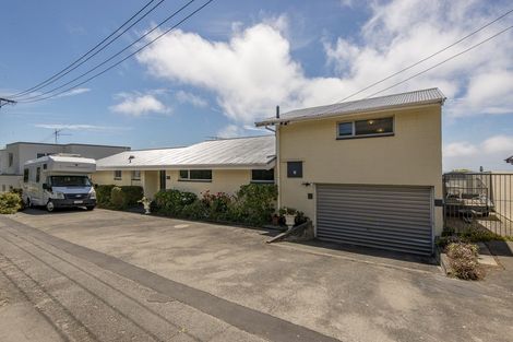 Photo of property in 223 Mount Pleasant Road, Mount Pleasant, Christchurch, 8081