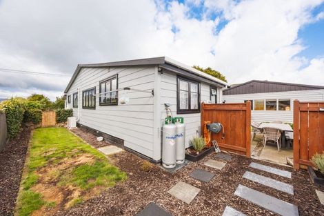 Photo of property in 26 Lincoln Street, Ashhurst, 4810