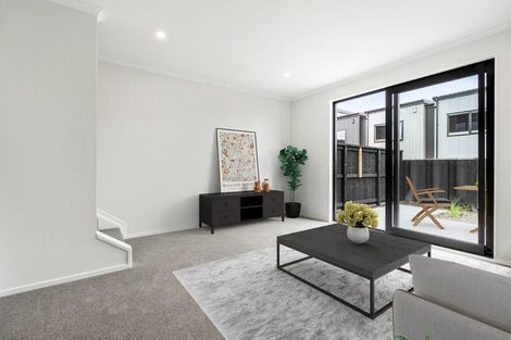 Photo of property in 5 Rauawa Lane, Hobsonville, 0616