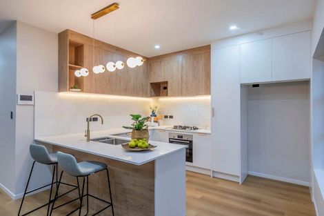 Photo of property in 13e Purata Place, Mangere Bridge, Auckland, 2022