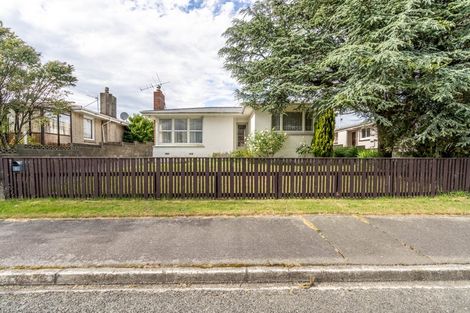 Photo of property in 12 Kinmont Crescent, Newfield, Invercargill, 9812