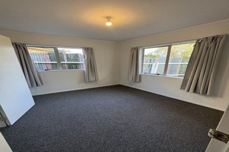 Photo of property in 240b Te Atatu Road, Te Atatu South, Auckland, 0610