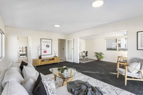Photo of property in 4b Bruce Street, Northcote Point, Auckland, 0627