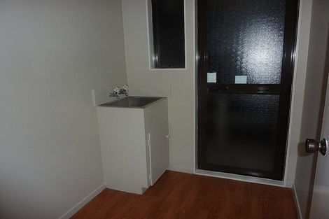 Photo of property in 2/6 Esperanto Road, Papatoetoe, Auckland, 2025