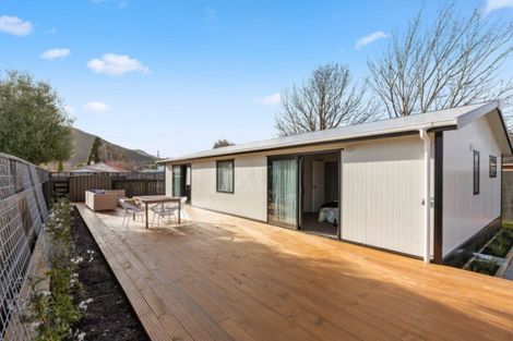 Photo of property in 102a Randwick Road, Moera, Lower Hutt, 5010