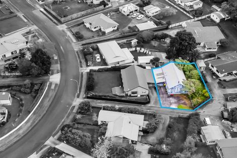 Photo of property in 17a Thames Street, Welbourn, New Plymouth, 4310