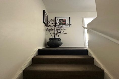 Photo of property in 4/464 Adelaide Road, Berhampore, Wellington, 6023