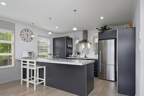 Photo of property in 20 Falcon Drive, Welcome Bay, Tauranga, 3112