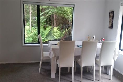 Photo of property in 43 Heathglen Place, Bayview, Auckland, 0629