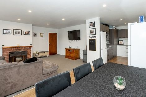 Photo of property in 82 Barker Road, Marewa, Napier, 4110