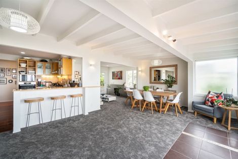 Photo of property in 1/57 Gulf View Road, Murrays Bay, Auckland, 0630