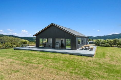 Photo of property in 158 Clements Road, Matapouri, Whangarei, 0173