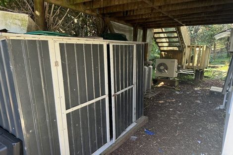 Photo of property in 54 The Enclave, Totara Heights, Auckland, 2105