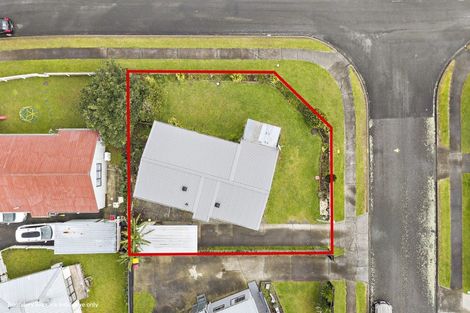 Photo of property in 1/12 Templeton Place, Clendon Park, Auckland, 2103
