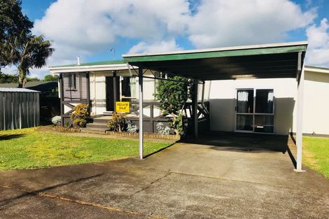 Photo of property in 1/13 Blanes Road, Weymouth, Auckland, 2103