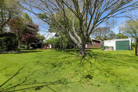 Photo of property in 40 Takinga Street, Mourea, Rotorua, 3074