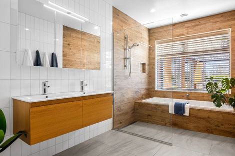 Photo of property in 131 Metehau Street, Marshland, Christchurch, 8083