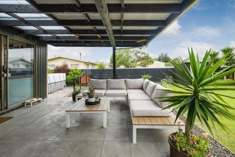 Photo of property in 14 Huntly Street, Foxton, 4814