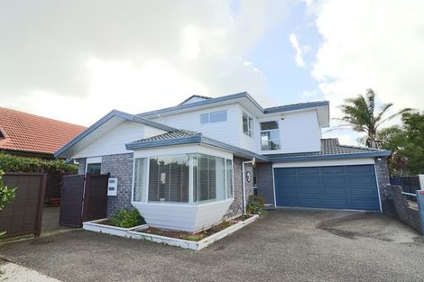 Photo of property in 50b Whitford Road, Botany Downs, Auckland, 2014