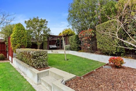 Photo of property in 4 Pyatt Place, Redwood, Christchurch, 8051