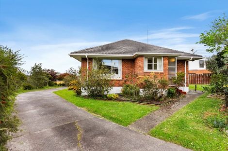 Photo of property in 1/159 Coronation Road, Hillcrest, Auckland, 0627