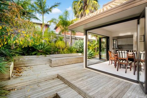 Photo of property in 1/3a Richards Avenue, Forrest Hill, Auckland, 0620