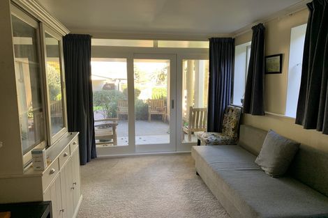 Photo of property in 14 Wairoa Road, Narrow Neck, Auckland, 0624