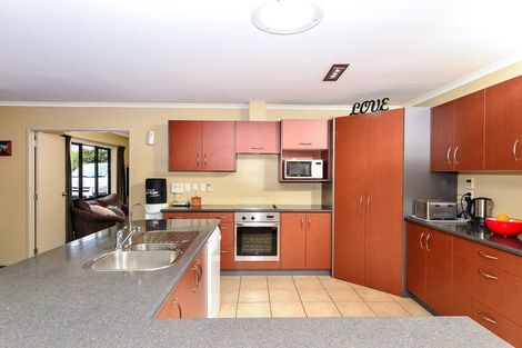 Photo of property in 13 Cranmer Close, Rototuna North, Hamilton, 3210