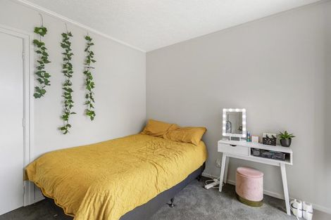 Photo of property in 42 Tiraumea Drive, Pakuranga, Auckland, 2010