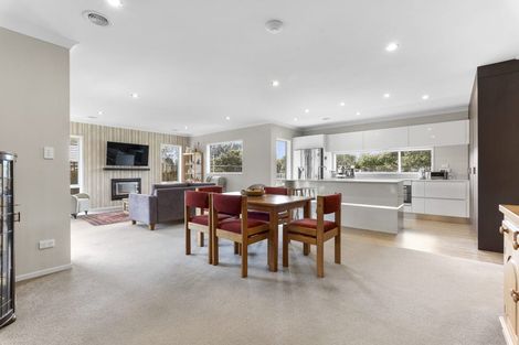 Photo of property in 11 Portland Drive, Mangorei, New Plymouth, 4312