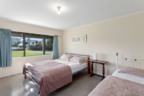 Photo of property in 1 Ohiwa Parade, Ohope, 3121