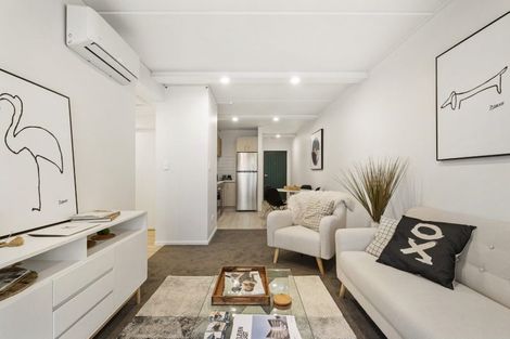 Photo of property in 2/9g East Street, Papakura, 2110