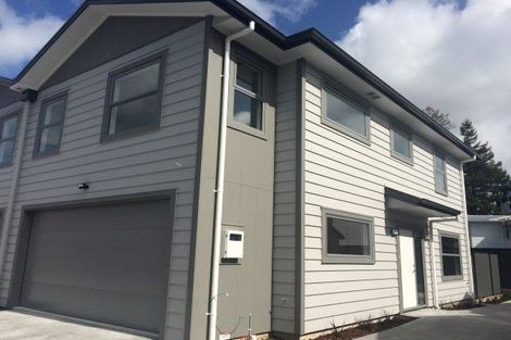Photo of property in 2/42 Charlemont Street, Whitiora, Hamilton, 3200