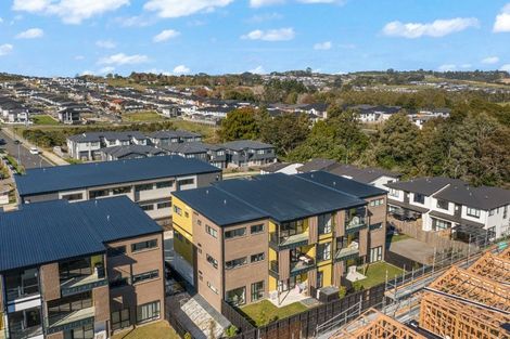 Photo of property in 102/7 Newelm Lane, Flat Bush, Auckland, 2019