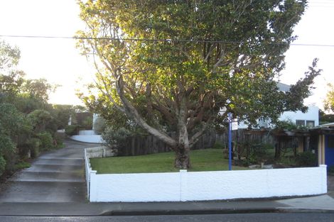 Photo of property in 6b Wharemauku Road, Raumati Beach, Paraparaumu, 5032