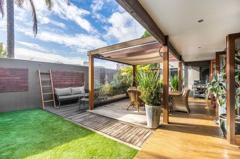 Photo of property in 3/5 Campbell Road, Takapuna, Auckland, 0622