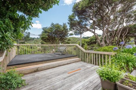 Photo of property in 39 Airlie Road, Plimmerton, Porirua, 5026