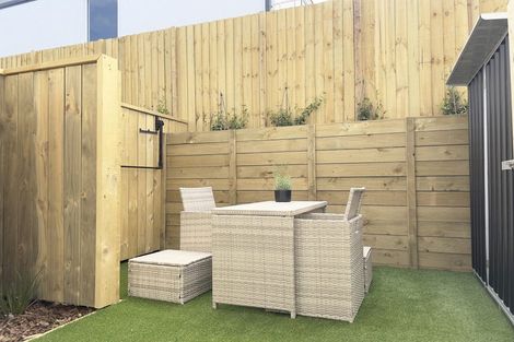 Photo of property in 8/14 Nova Place, Christchurch Central, Christchurch, 8011