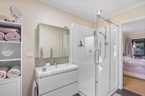 Photo of property in 5 Montrose Crescent, Huntington, Hamilton, 3210