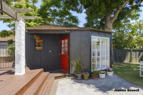 Photo of property in 220 Victoria Avenue, Hokowhitu, Palmerston North, 4410