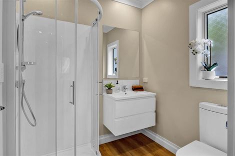 Photo of property in 23b Heta Road, Highlands Park, New Plymouth, 4312