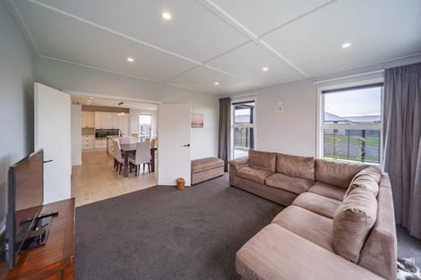 Photo of property in 3 Kaituna Place, Te Awa, Napier, 4110