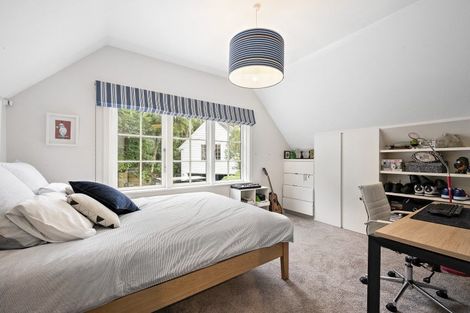 Photo of property in 14 Homewood Avenue, Karori, Wellington, 6012