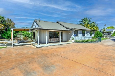 Photo of property in 3 Kaweka Place, Havelock North, 4130